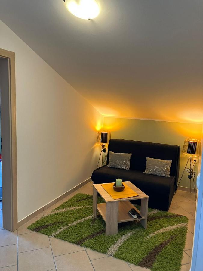 Apartment 4mios Razanac